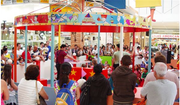 Atração "Alegria, Alegria! O Circo Chegou!" fica até domingo no Plaza