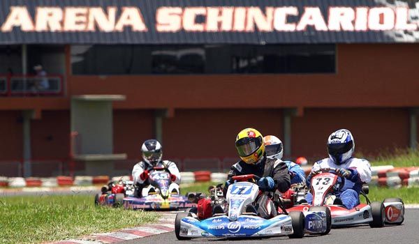 Primeira etapa da Copa Verão de Kart reúne 45 pilotos