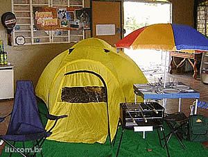 Camping Carrion inaugura nova loja de artigos para campismo
