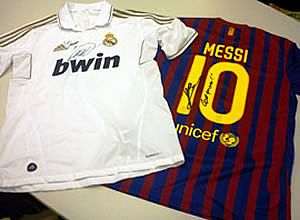 Kaká e Messi doam camisas para leilão em torneio de golfe beneficente