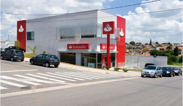 Novo centro de Itu ganha forma com comércios e residências