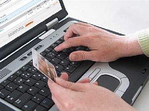 Apenas 29% dos internautas brasileiros compram pela Internet