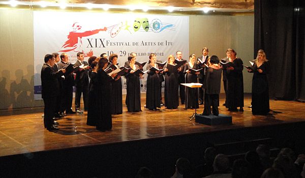 Abertura do Festival de Artes Itu: Coro da Osesp reúne grande público