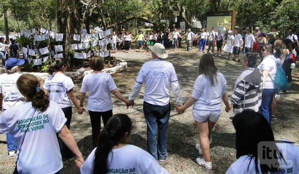 IV Jornada pelo Tietê reúne cerca de mil participantes