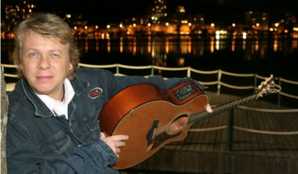 Victor Biglione presta homenagem a Tom Jobim no dia 5 em Campinas