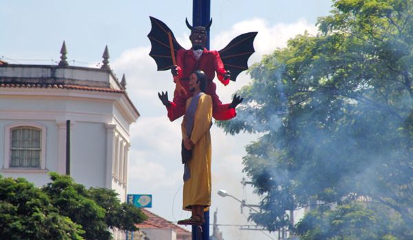 Domingo de Páscoa terá tradicional Estouro do Judas 