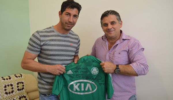 Goleiro Sérgio, ex-Palmeiras, visita Itu