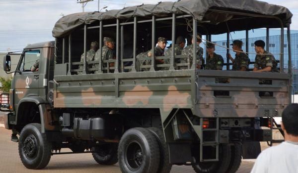 Exército colabora em ação para combater a dengue
