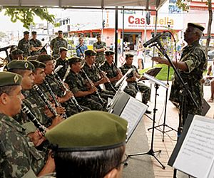 Exército realiza exercício de adestramento em Indaiatuba
