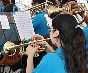 Banda Escola e União dos Artistas se apresentam no Dia das Mães