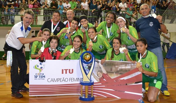 Futsal feminino de Itu é campeão da Copa TV Tem