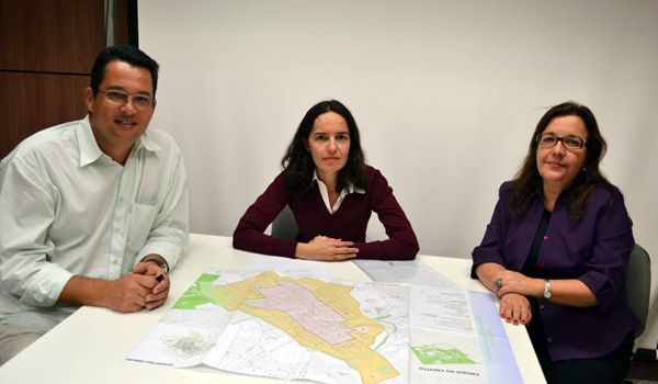 Arquiteta do Condephaat visita técnicos da Prefeitura de Itu