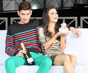 Hello Glam comemora dois anos de carreira no mercado