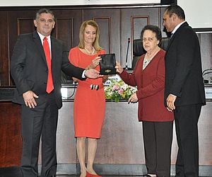 Medalha e Diploma Madre Maria Theodora são entregues em Itu