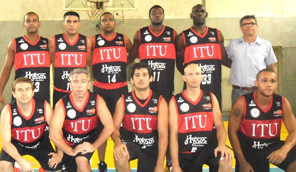 Basquete adulto de Itu vence Juventus em São Paulo