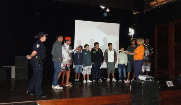 Defesa Civil e Guarda Civil fazem palestra sobre uso de drogas