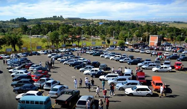 Encontro de Carros Rebaixados