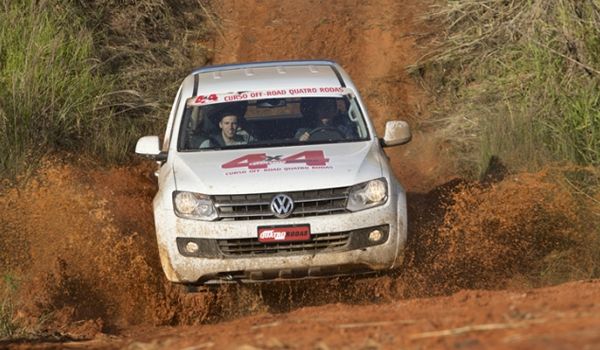 Curso de 4x4 da revista Quatro Rodas acontece em Itu