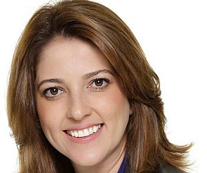 Comédia "Me Inclua Fora Disso", com atriz ituana, estreia em São Paulo