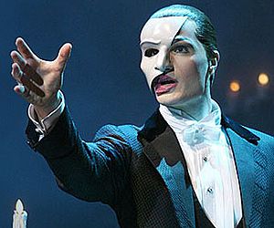 Teatro Castro Mendes recebe peça "O Fantasma da Ópera