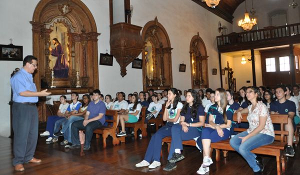 Arte Barroca presente em Itu foi tema de aula do Colégio Anglo