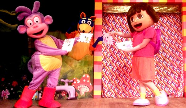 TEMEC recebe espetáculo infantil "Dora, a Aventureira"