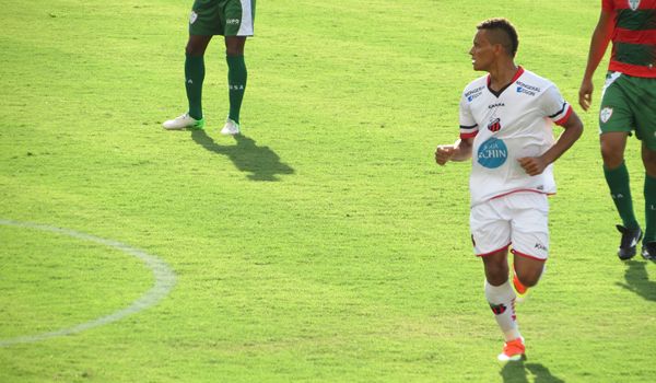 Satisfeito com a equipe, Jean Carlos exalta primeira vitória do Ituano