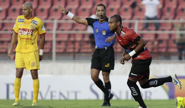 Zagueiro Anderson Salles faz história com a camisa do Ituano