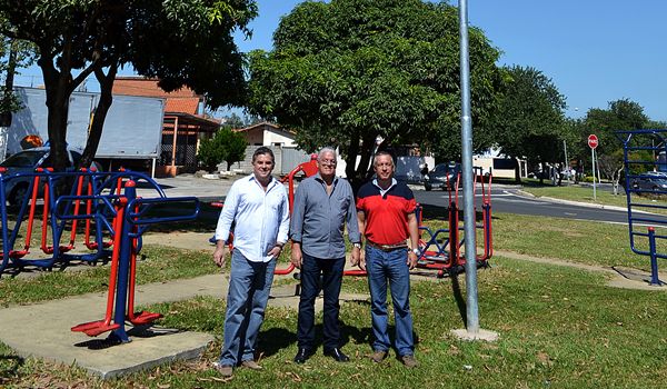 Academias ao ar livre de Itu recebem iluminação
