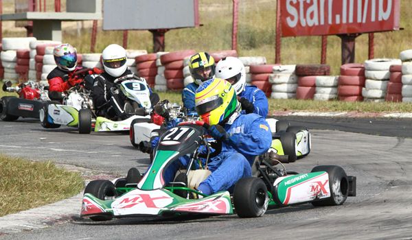 Segunda etapa do Campeonato Schin de Kart é realizada em Itu