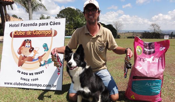 Dupla do Clube de Cãompo conquista etapas da Copa Paulista de Agility