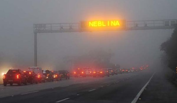 Período de maior incidência de neblina nas rodovias de SP tem início