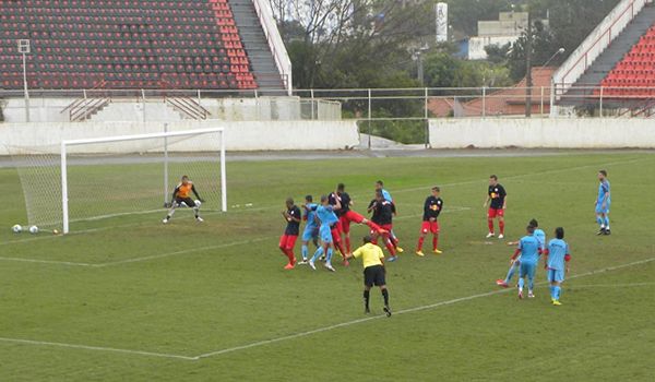 Ituano e Red Bull Brasil empatam em jogo-treino pegado