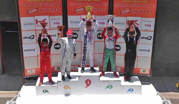 Cerca de 80 pilotos participam de rodada dupla do Schin Kantan de Kart