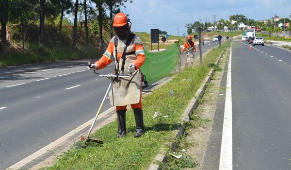Obras de capina e limpeza da rodovia SP-79 têm início em Itu 