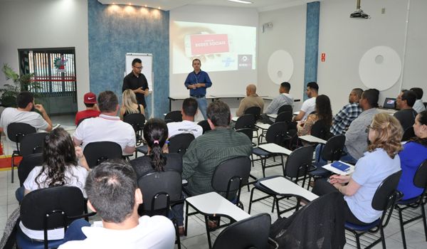 Micro e pequenos empresários participam de Fórum em Porto Feliz