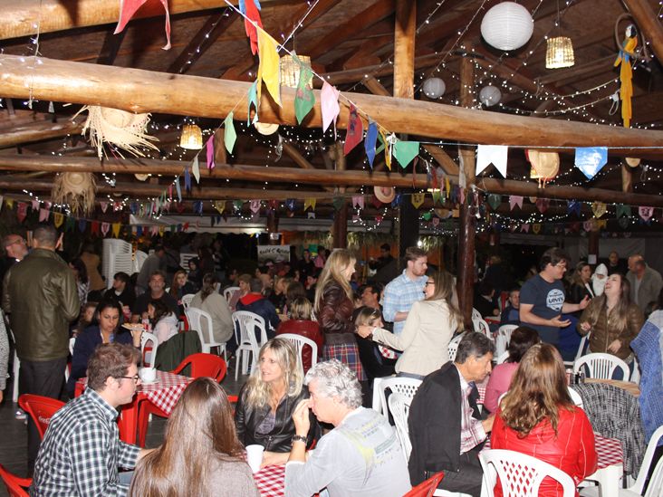 Tradicional Festa Julina da Fazenda das Pedras terá show ao vivo