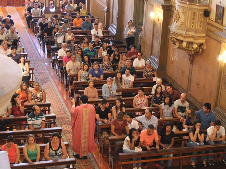Igreja do Patrocínio receberá 5ª Missa em Ação de Graças pelos casais