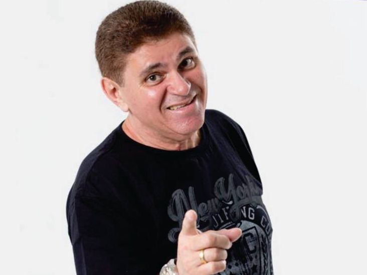 Batoré apresenta seu novo show "Só Rindo" em Itu