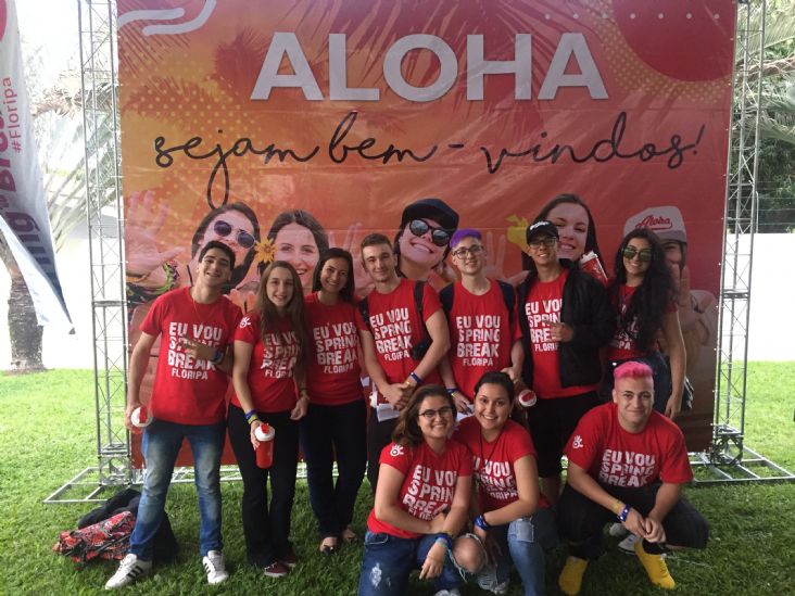 Alunos do "Monteiro Lobato" fazem viagem de formatura a Florianópolis