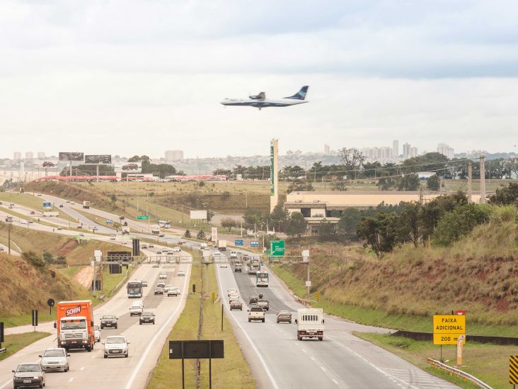 Feriado de Finados deve levar 547 mil veículos para rodovias da região