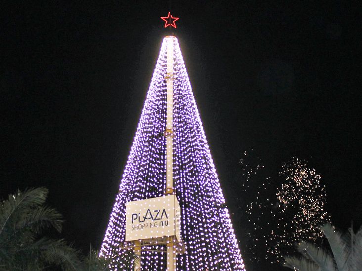 Árvore de Natal gigante em Itu tem luzes econômicas e sustentáveis |  
