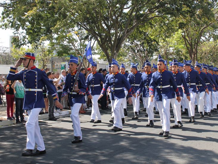 Desfile Cívico da Independência do Brasil ocorre neste sábado